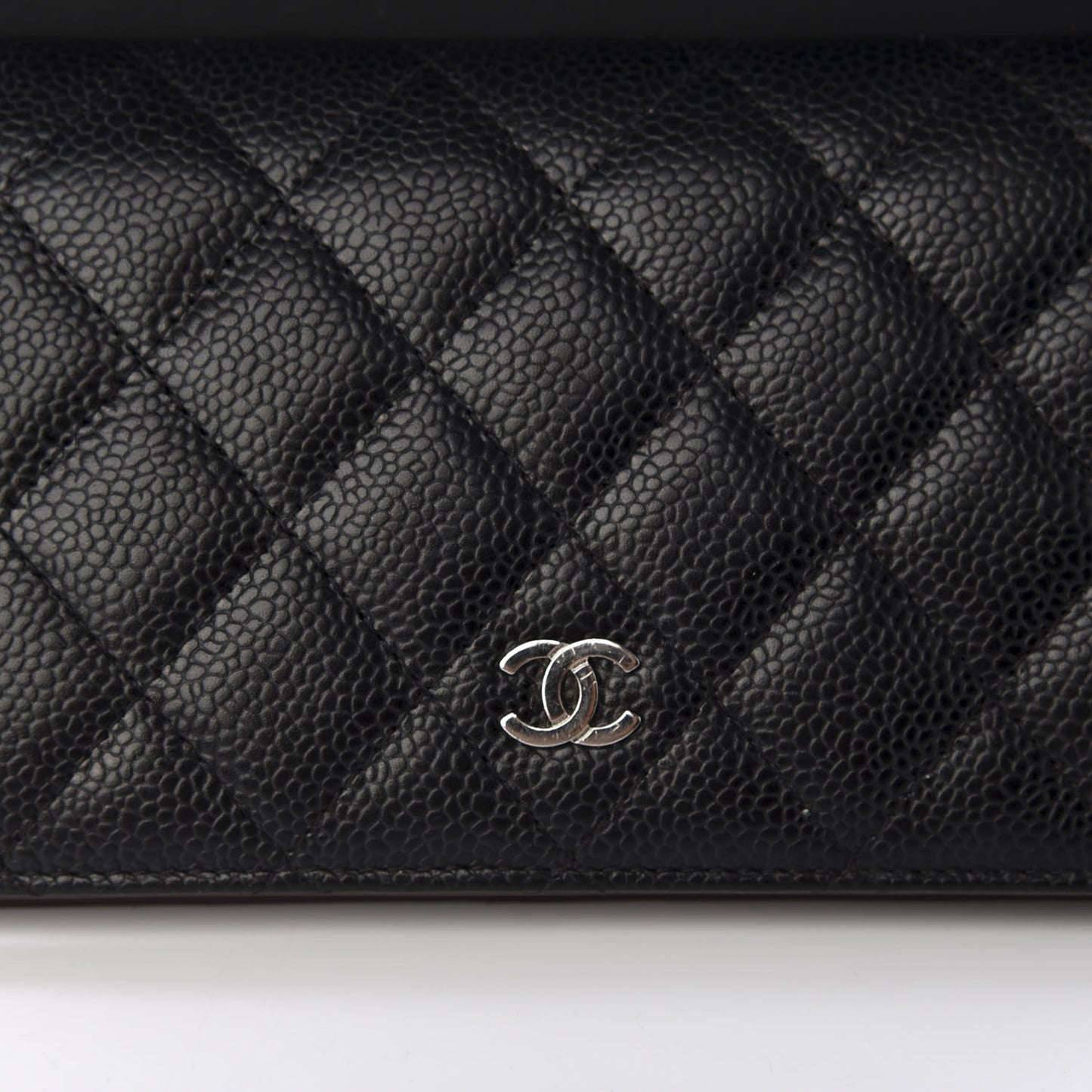 Caviar Quilted Yen Wallet Black