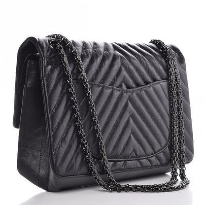 Chanel Aged Calfskin Chevron Quilted 2.55 Reissue 226 So Black 3 of 8