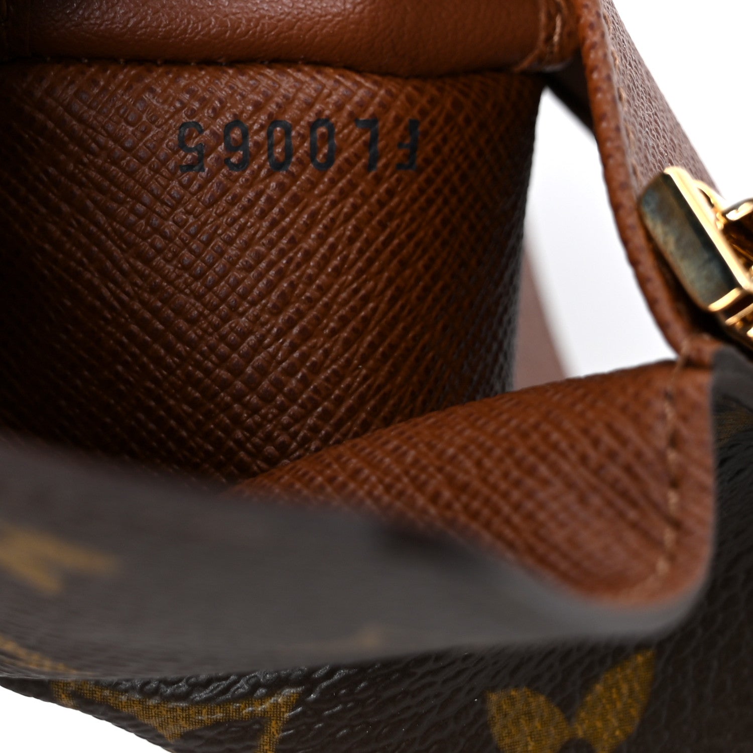 Louis Vuitton Monogram 4 Key Multicles Holder 8 of 9