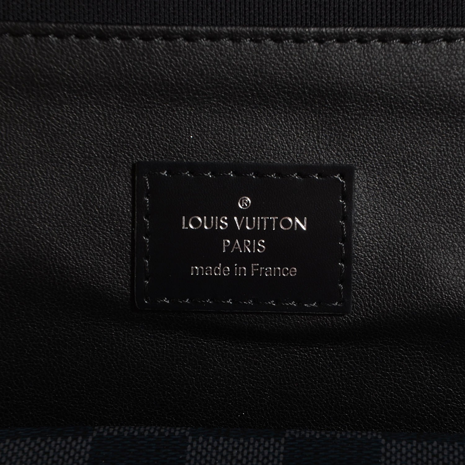Louis Vuitton Damier Graphite Hanging Toiletry Kit 7 of 8