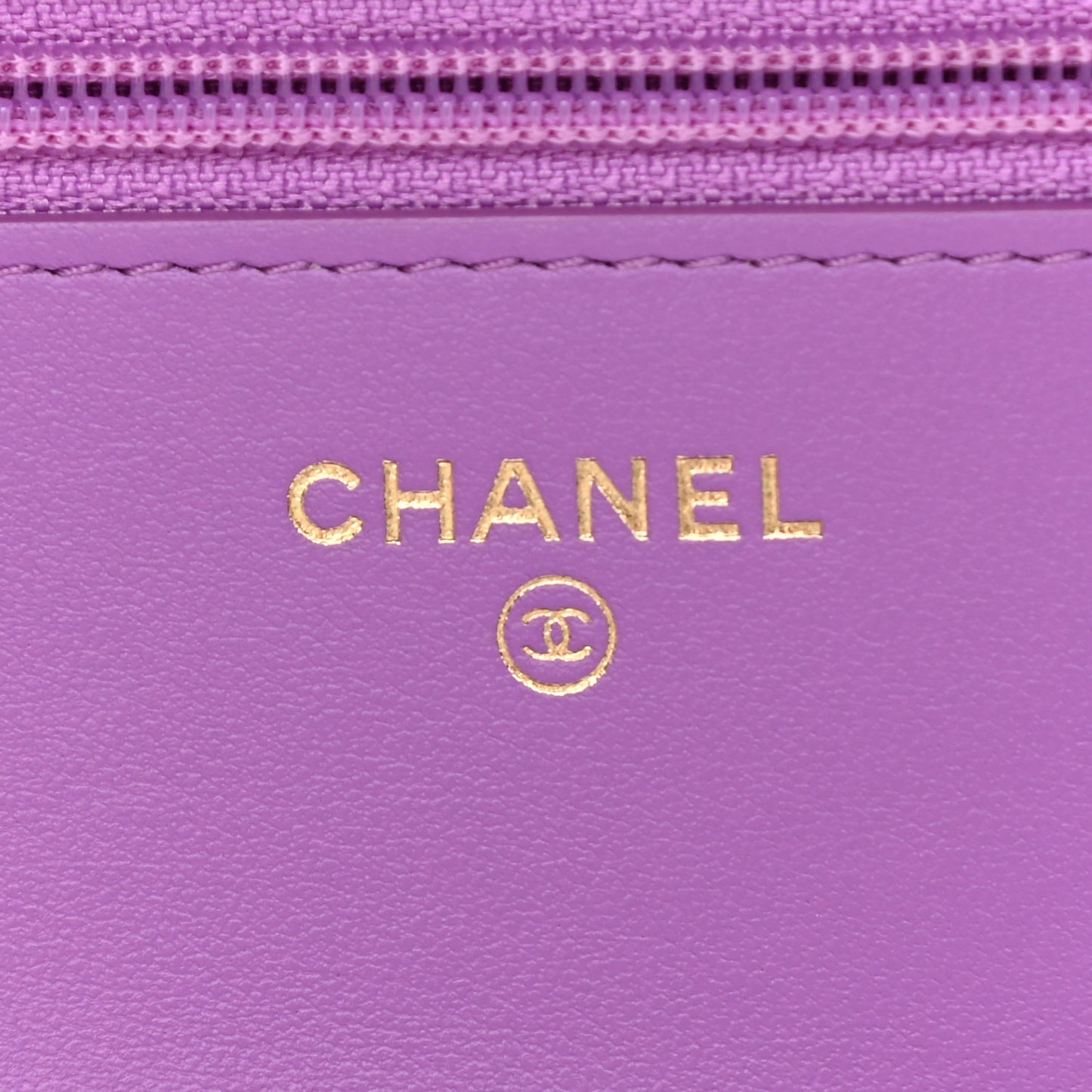 Caviar Quilted CC Filigree Wallet On Chain WOC Purple