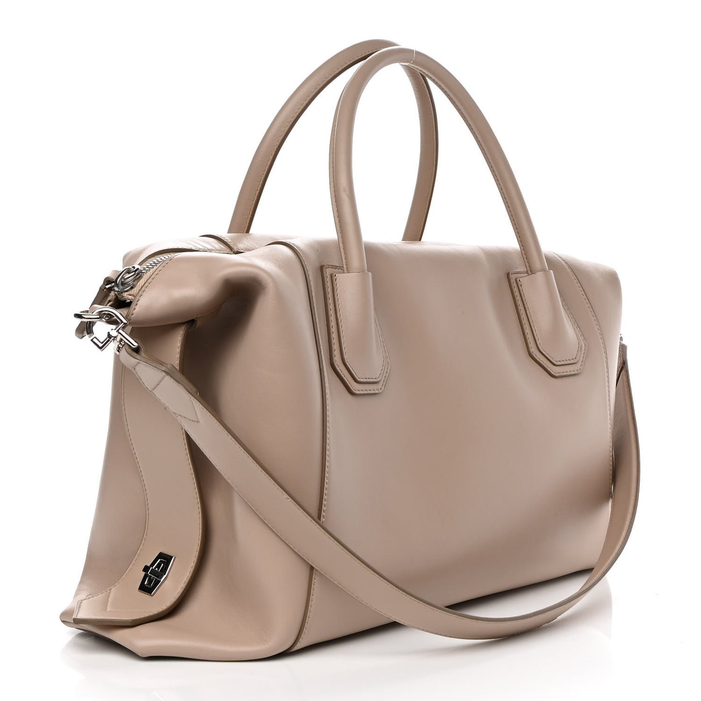Smooth Calfskin Medium Soft Antigona Dune