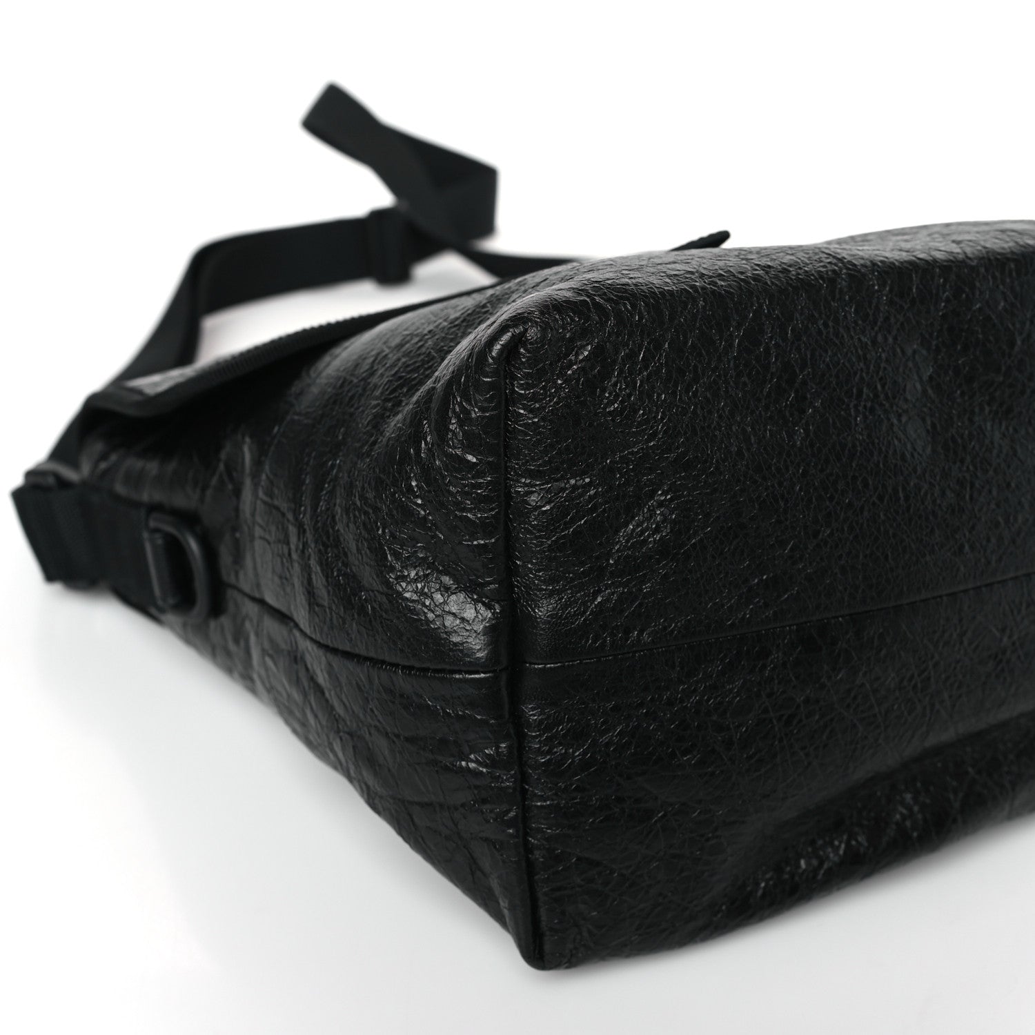 Balenciaga Agneau Arena Small Explorer Messenger Bag Black 7 of 8