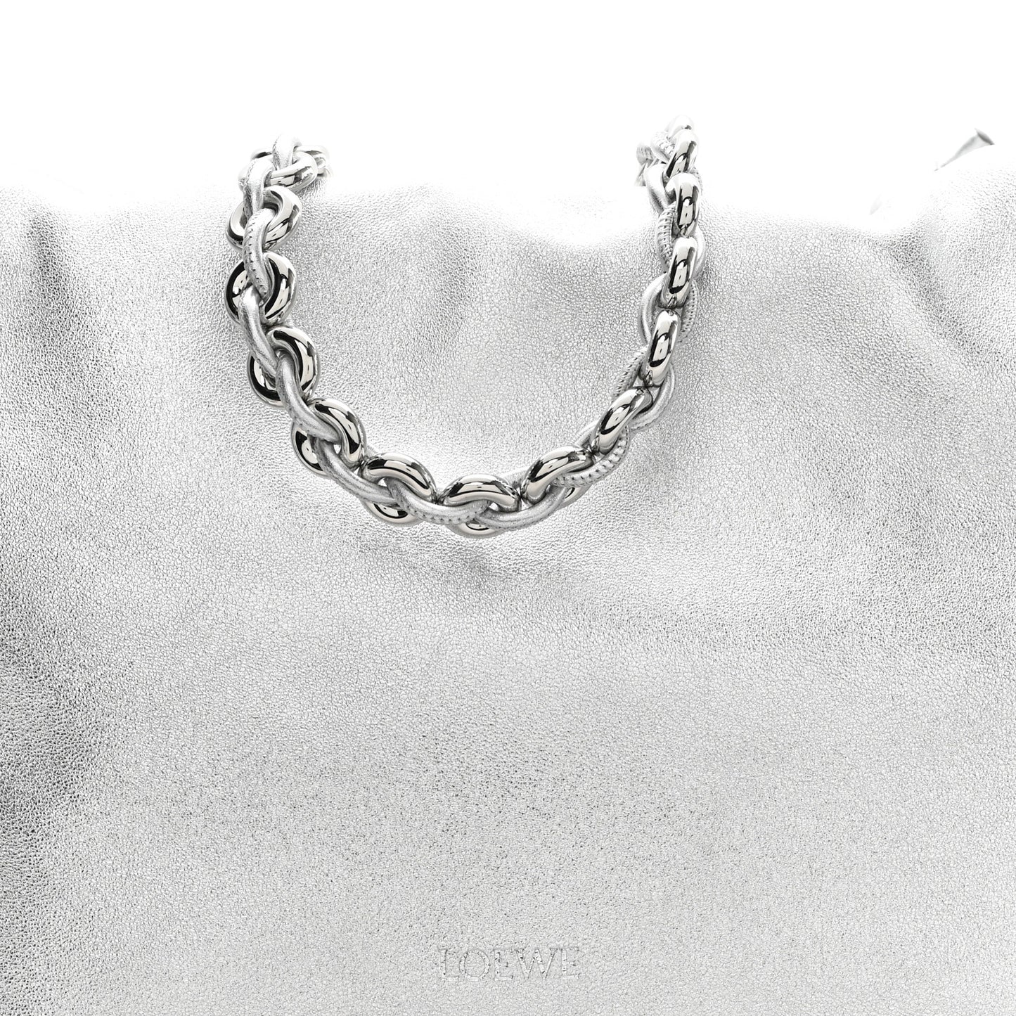 Metallic Nappa Donut Chain Flamenco Knot Silver