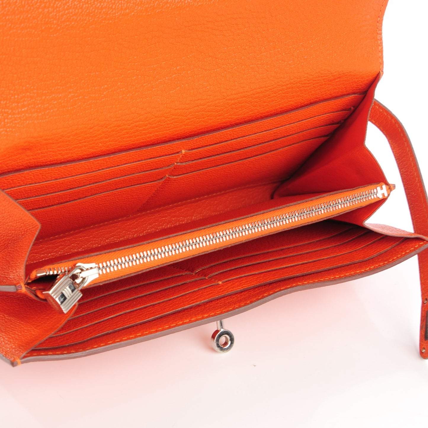 Chevre Mysore Kelly Longue Wallet Feu