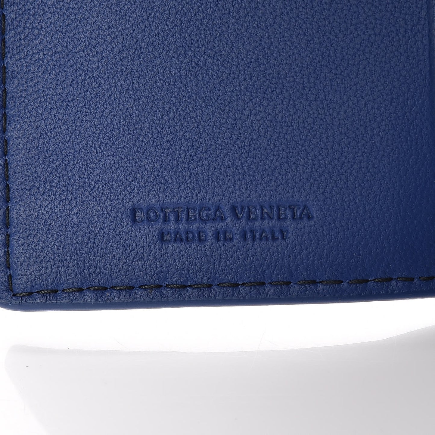 Intrecciato VN Card Case Black Blue