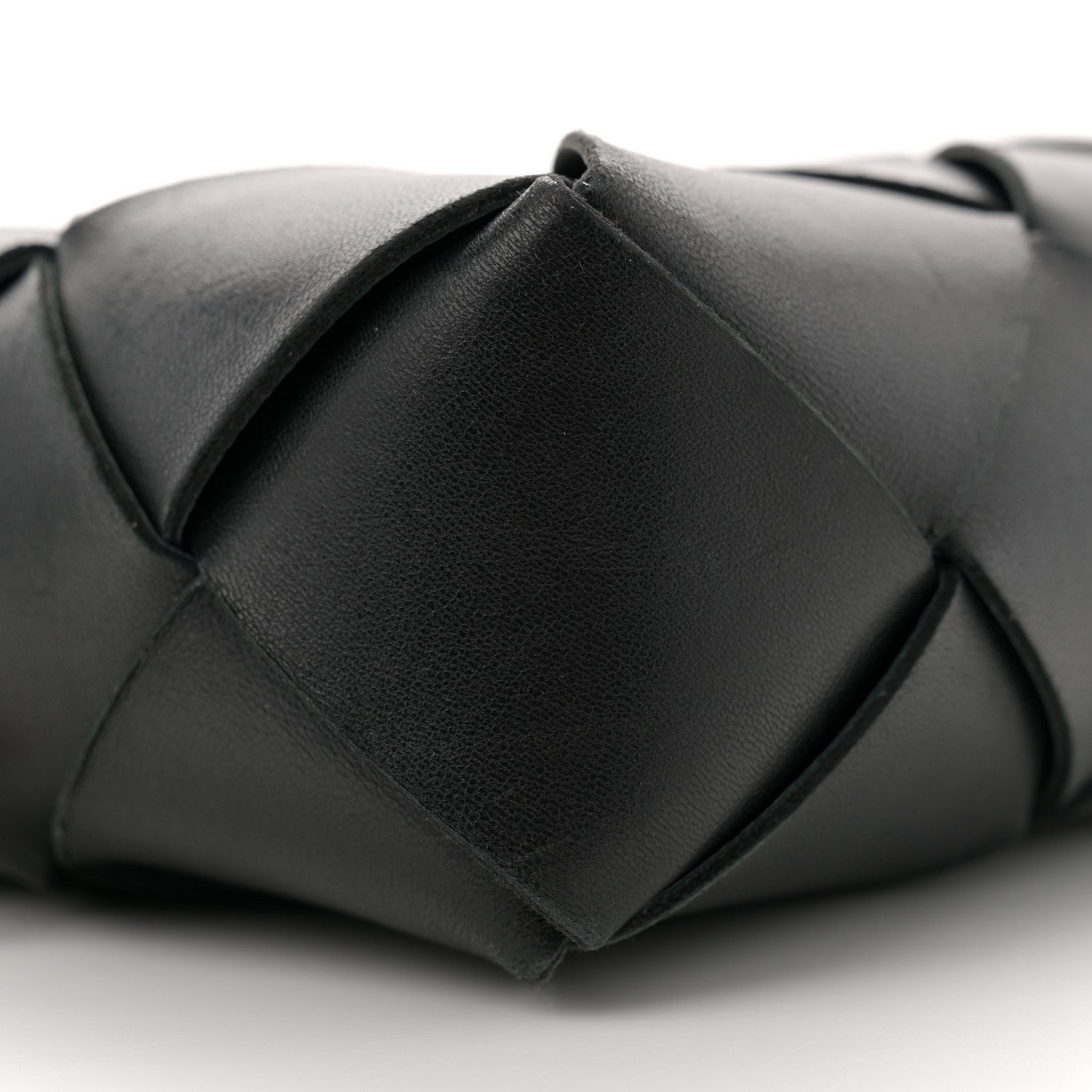 Bottega Veneta Lambskin Maxi Intrecciato Small Cassette Camera Bag Black 8 of 9