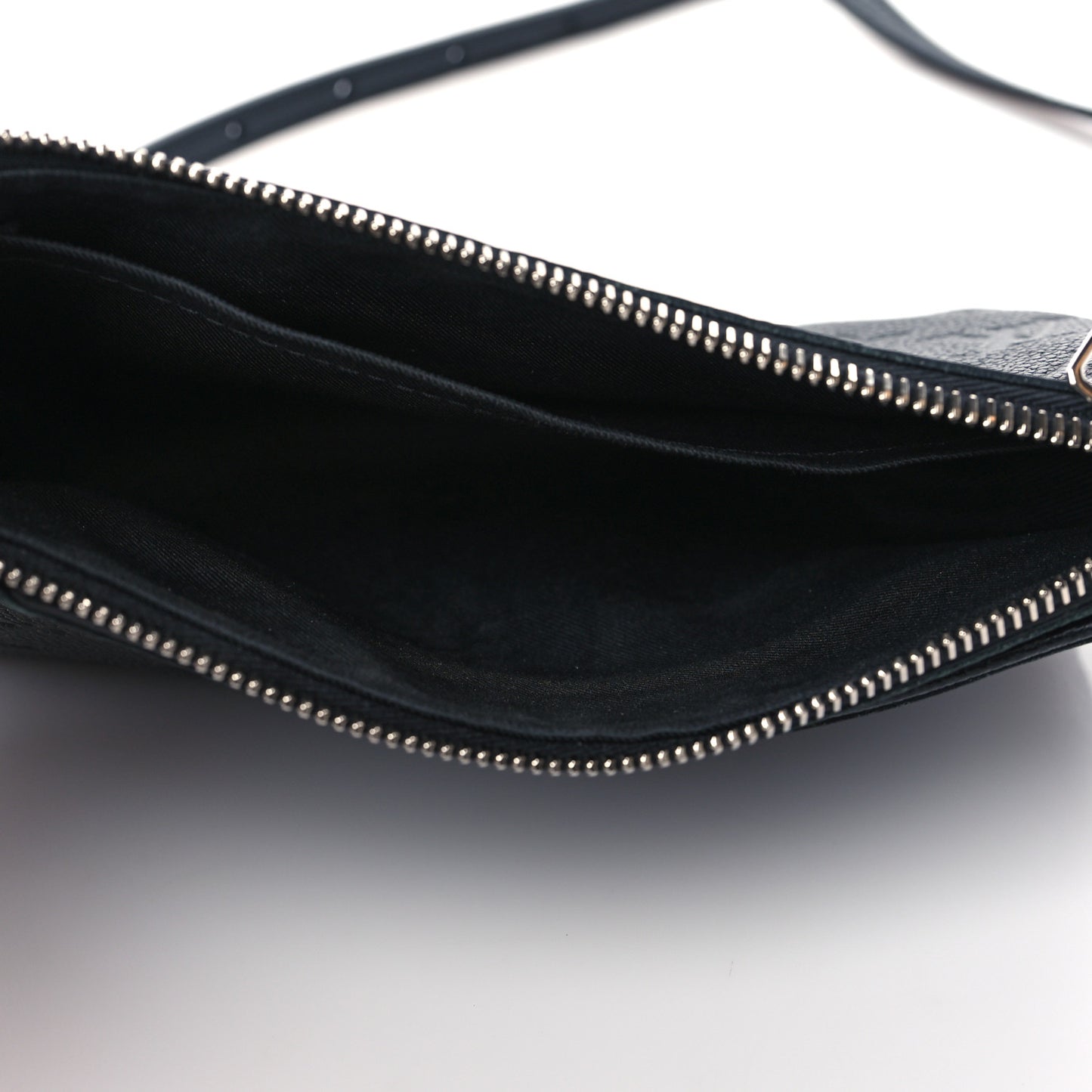 Empreinte Pallas Crossbody Black