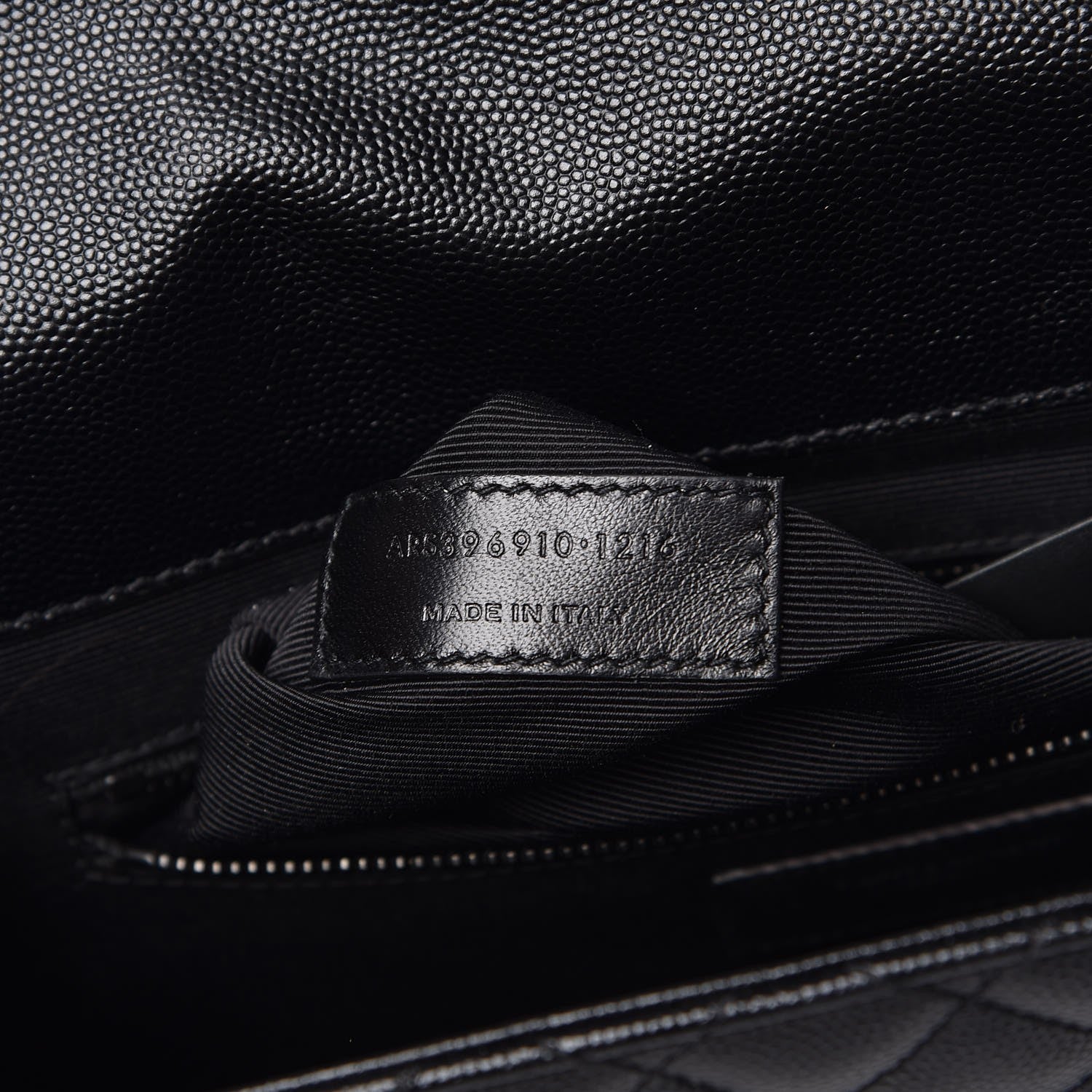 Saint Laurent Grain De Poudre Textured Mixed Matelasse Large Triquilt Monogram Monochrome Satchel Black 8 of 11