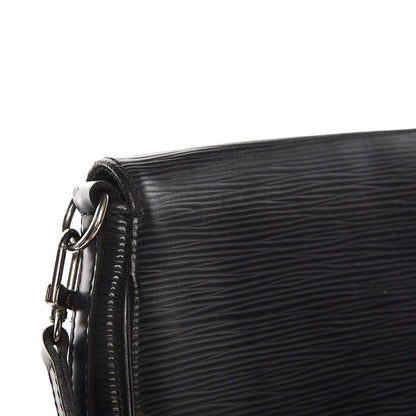 Louis Vuitton Epi Segur Pochette Black 11 of 13