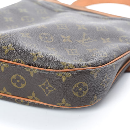 Louis Vuitton Monogram Odeon PM 8 of 8