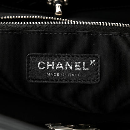 Chanel Glazed Calfskin Chevron Stitched Large 31 Shopping Bag Black Multicolor 5 of 9