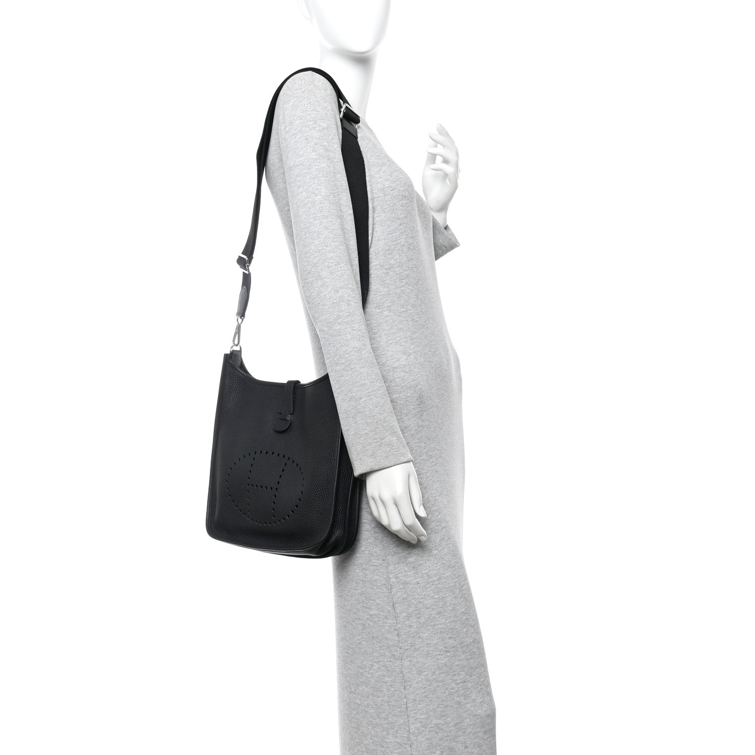 Hermes Taurillon Clemence EVELYNE III PM Black 2 of 11