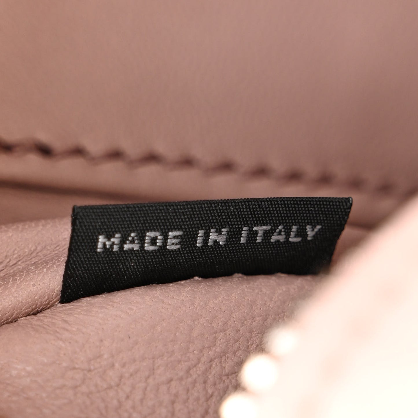 Soft Calf Medium Inside Tote Black Mughetto