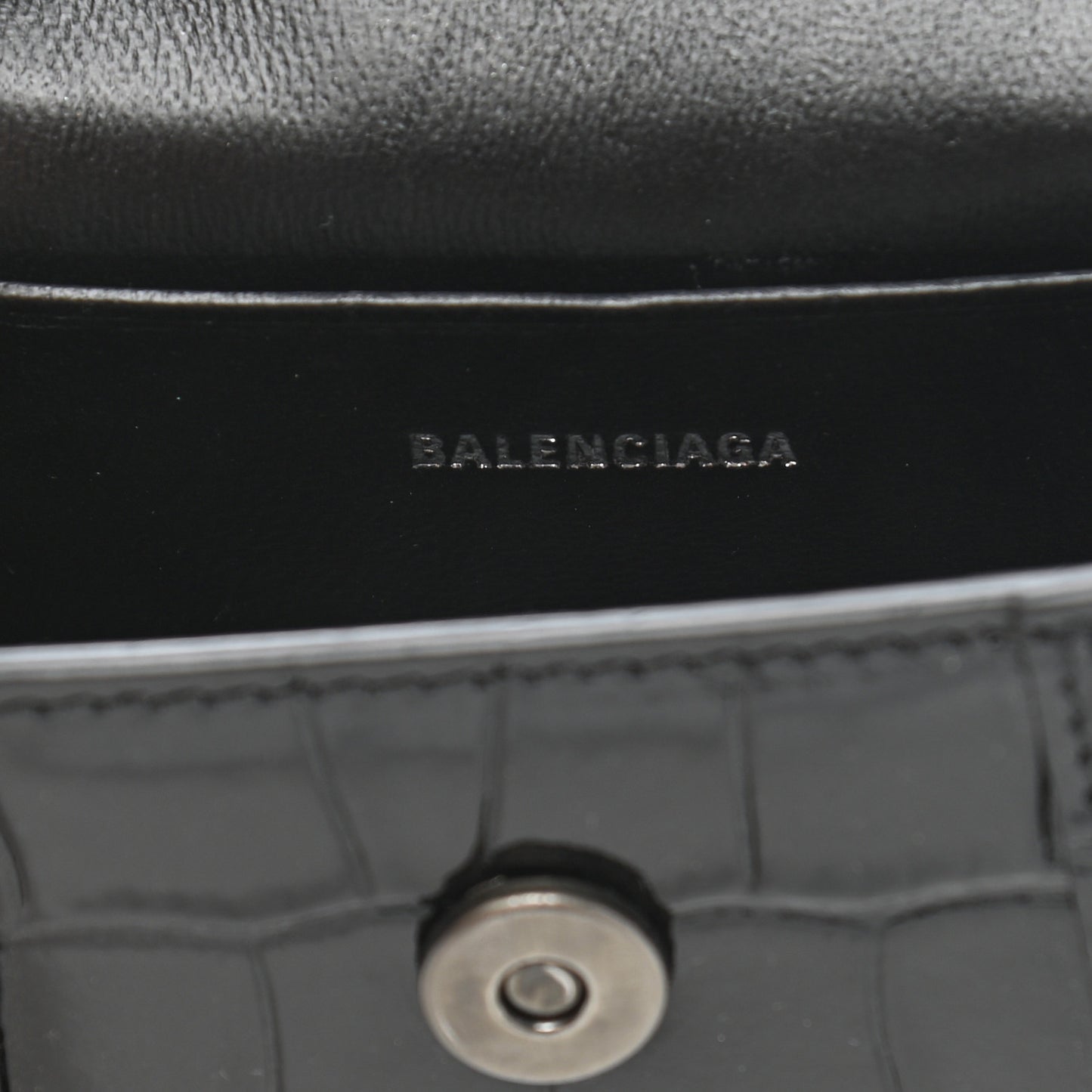 Shiny Calfskin Monochrome Crocodile Embossed Hourglass Top Handle Bag Mini Black