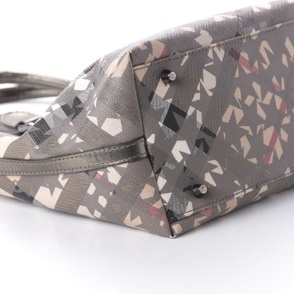 Burberry Patent Supernova Check Stars Medium Nickie Landscape Tote Pewter 6 of 11