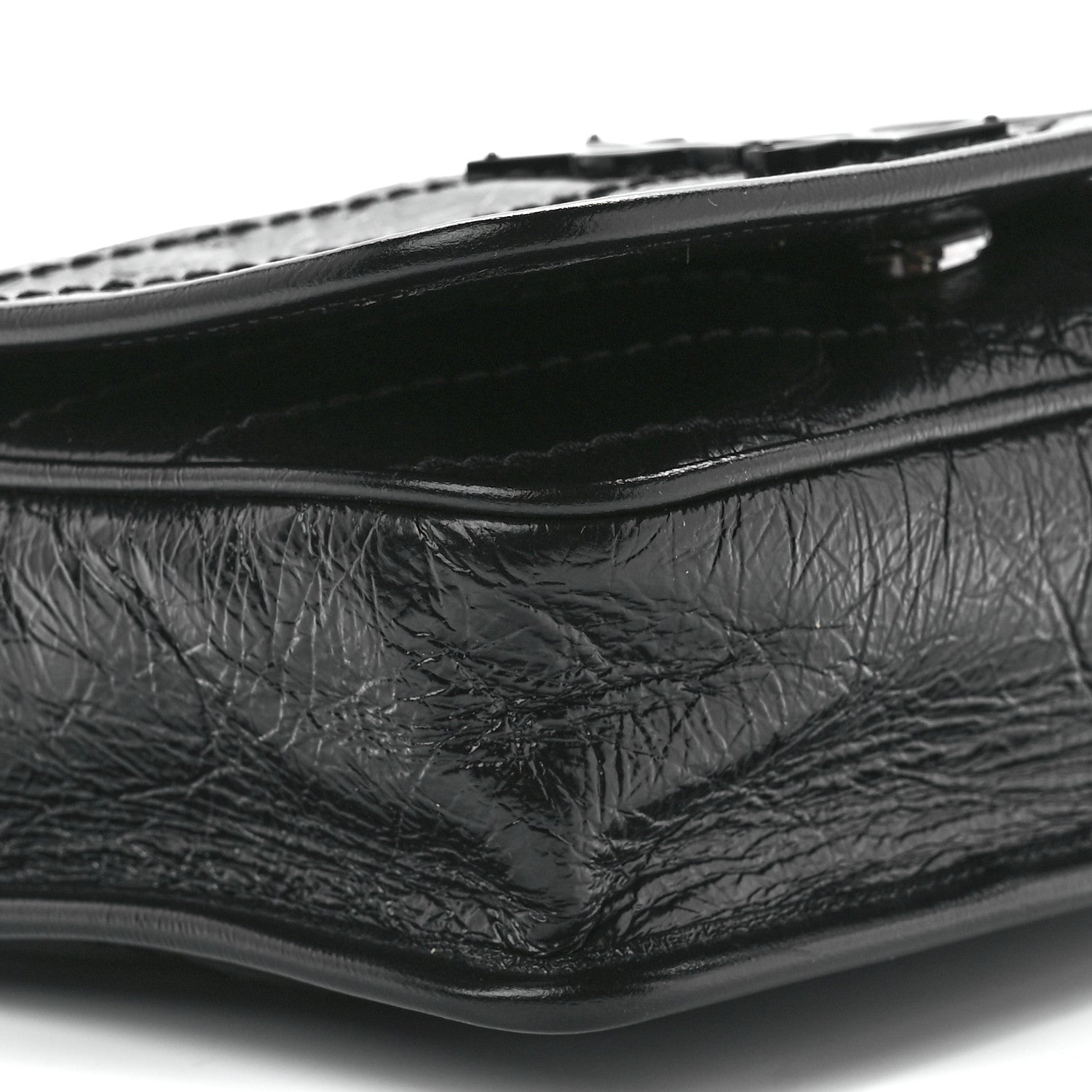 Saint Laurent Crinkled Calfskin Matelasse Monogram Niki Chain Wallet Black 9 of 10