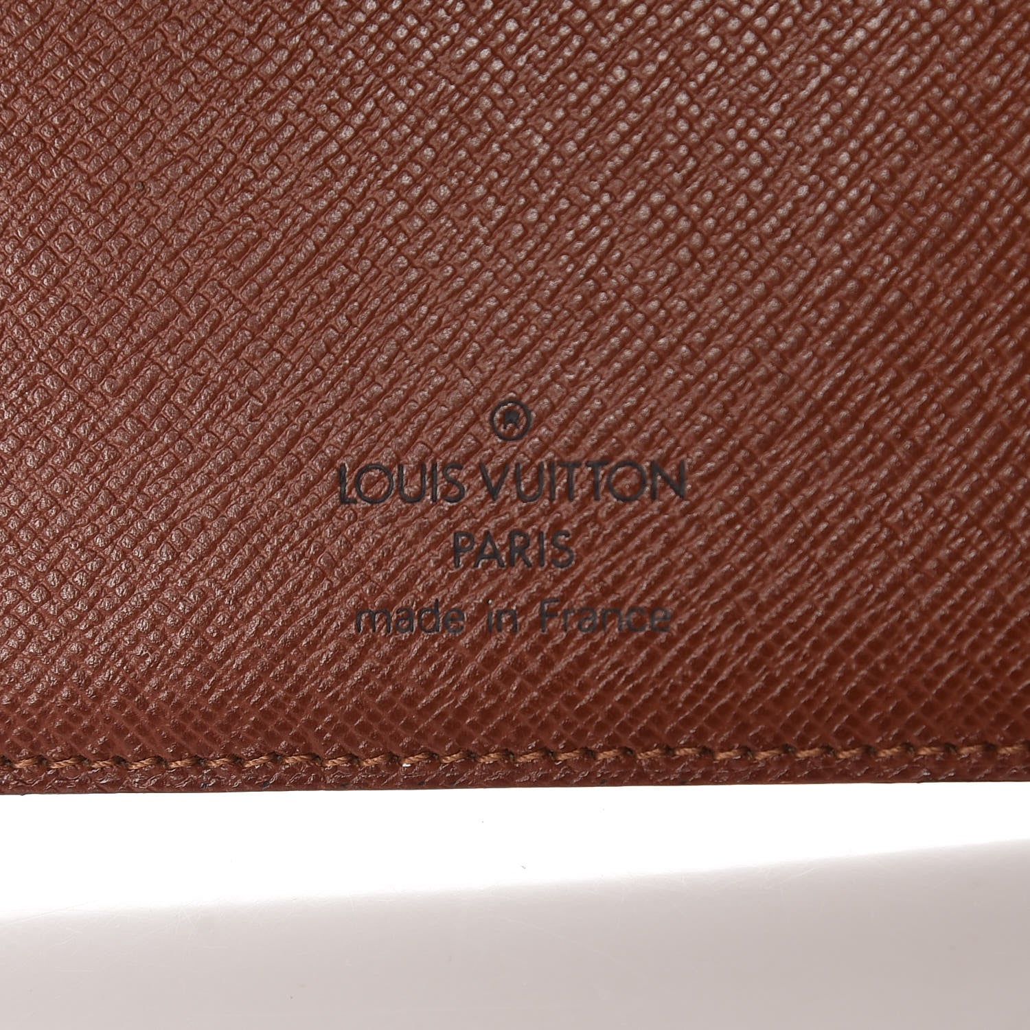 Louis Vuitton Monogram Medium Ring Agenda Cover 6 of 7