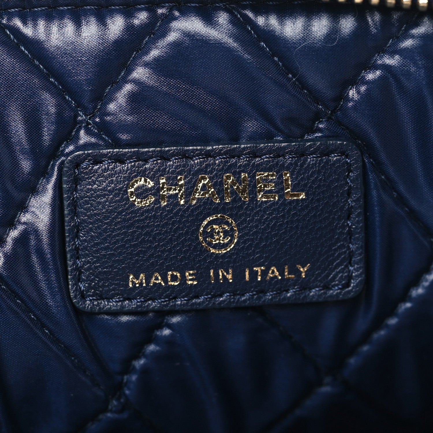 Chanel Lambskin Quilted Medium Casino Beauty CC Cosmetic Case Navy 6 of 8