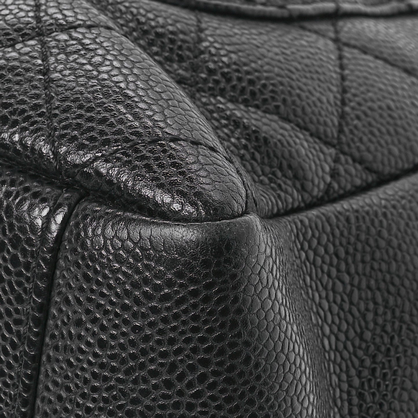 Caviar Quilted Grand Shopping Tote GST Black