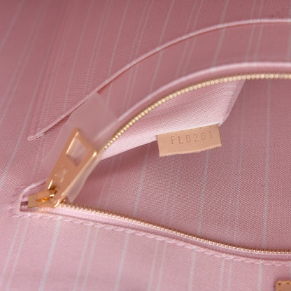 Louis Vuitton Monogram Giant By The Pool Onthego GM Light Pink 9 of 11