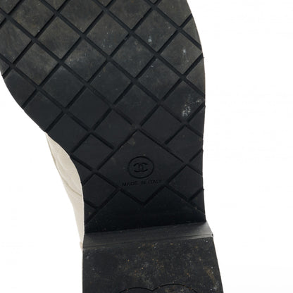 Chanel Pearly Calfskin Patent Calfskin Quilted Lace Up Boots 39.5 White Light Gray Black 7 of 11