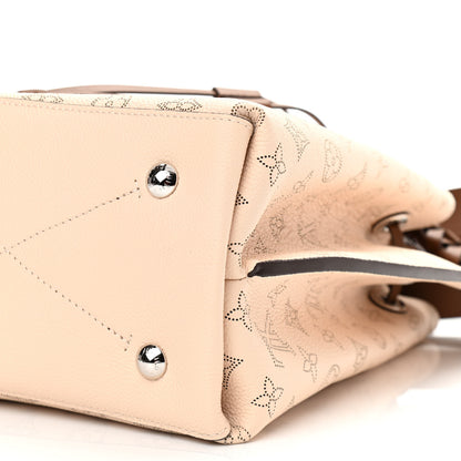 Louis Vuitton Mahina Muria Creme 9 of 10
