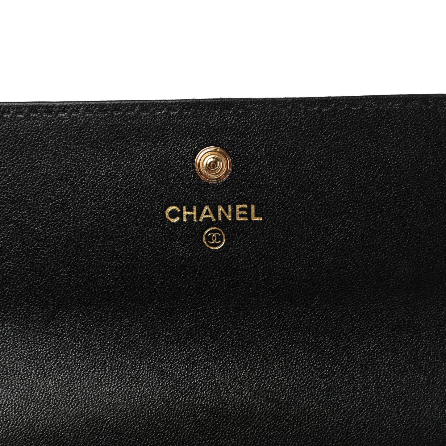 Lambskin Quilted Chanel 19 Flap Wallet Black