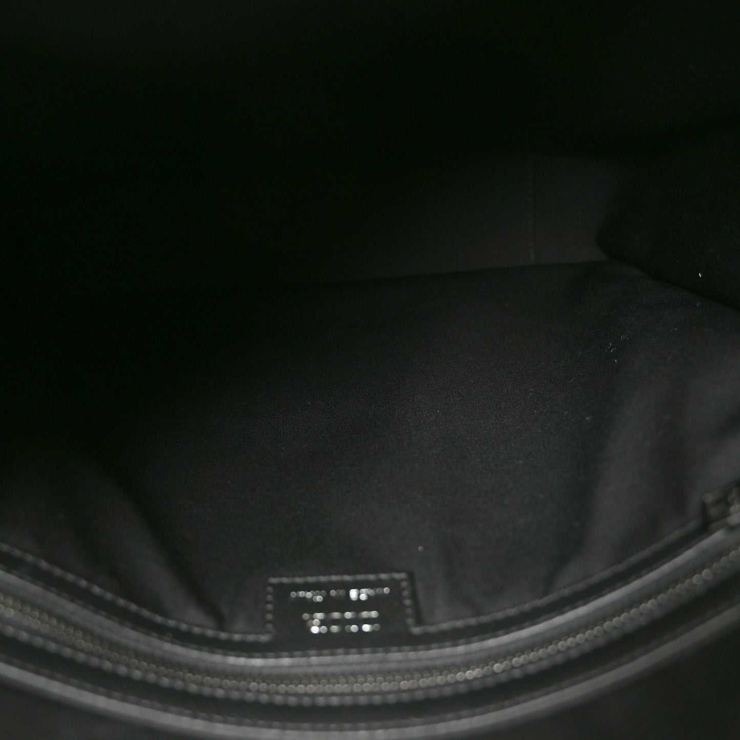 Oblique Saddle Tote Beige Black