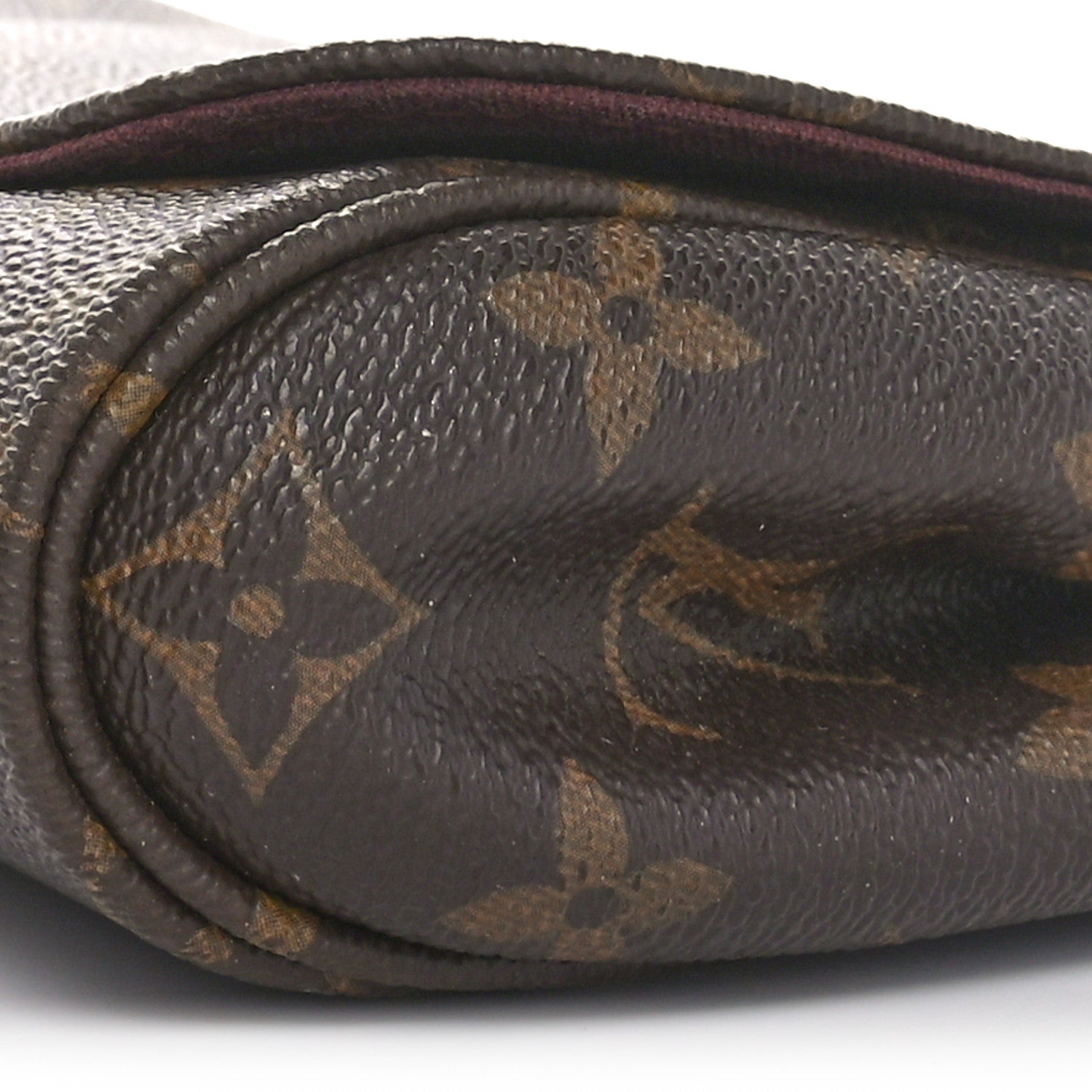 Louis Vuitton Monogram Favorite MM 10 of 10