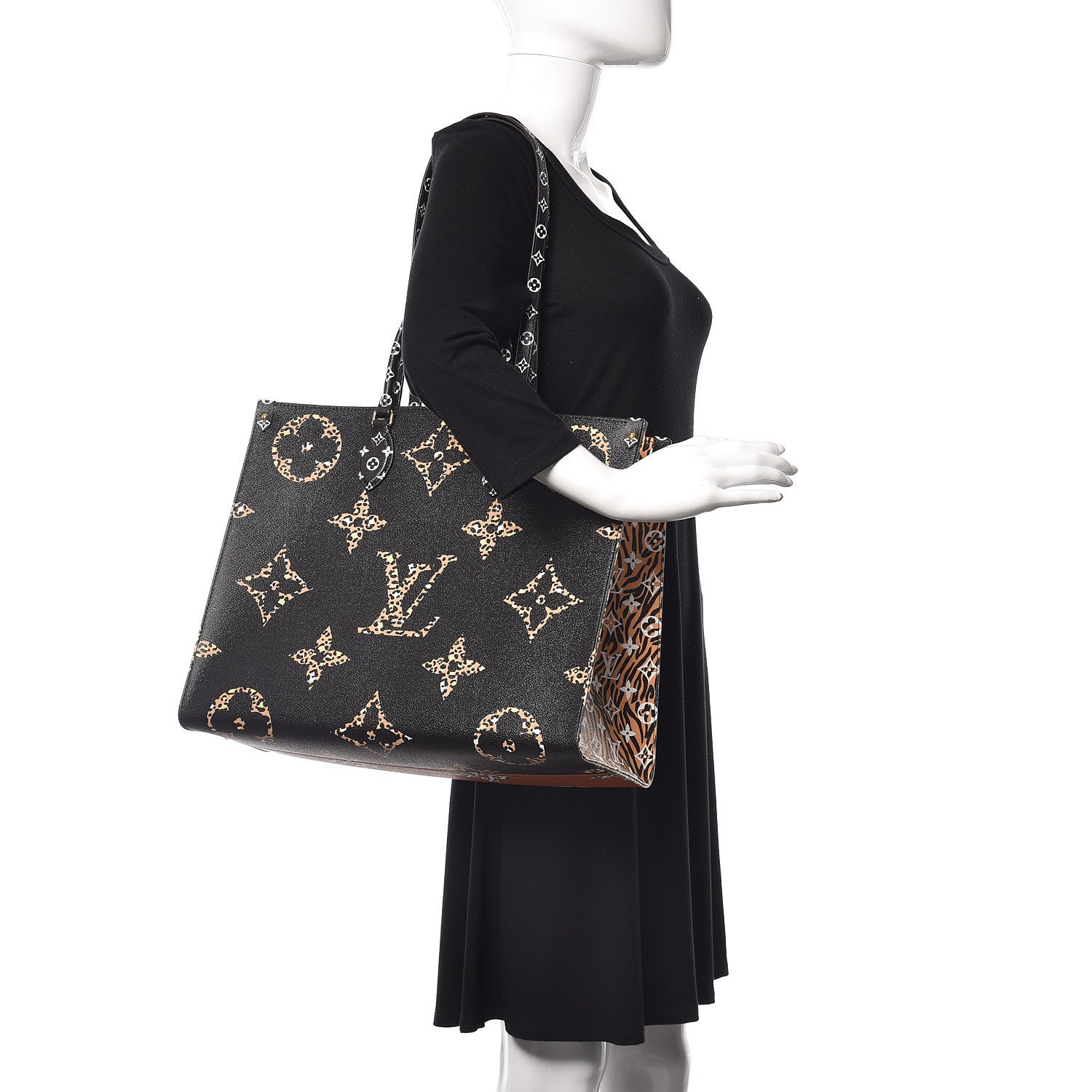 Louis Vuitton Monogram Giant Jungle Onthego GM Black 2 of 10
