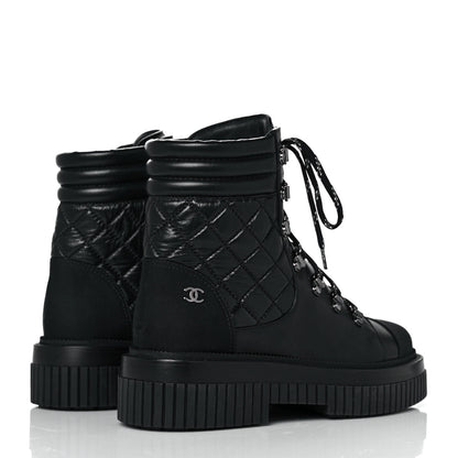 Chanel Calfskin Grosgrain Quilted Lace Up Boots 38 Black Grey 4 of 7