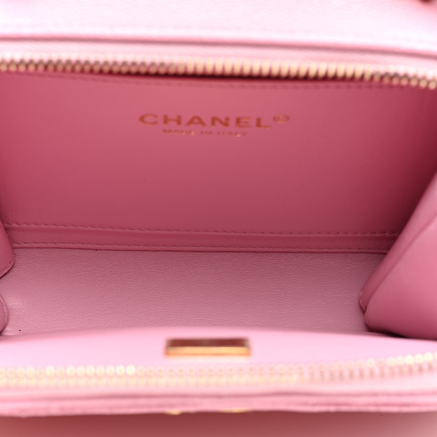 Caviar Quilted Pick Me Up Mini Vanity Case Pink