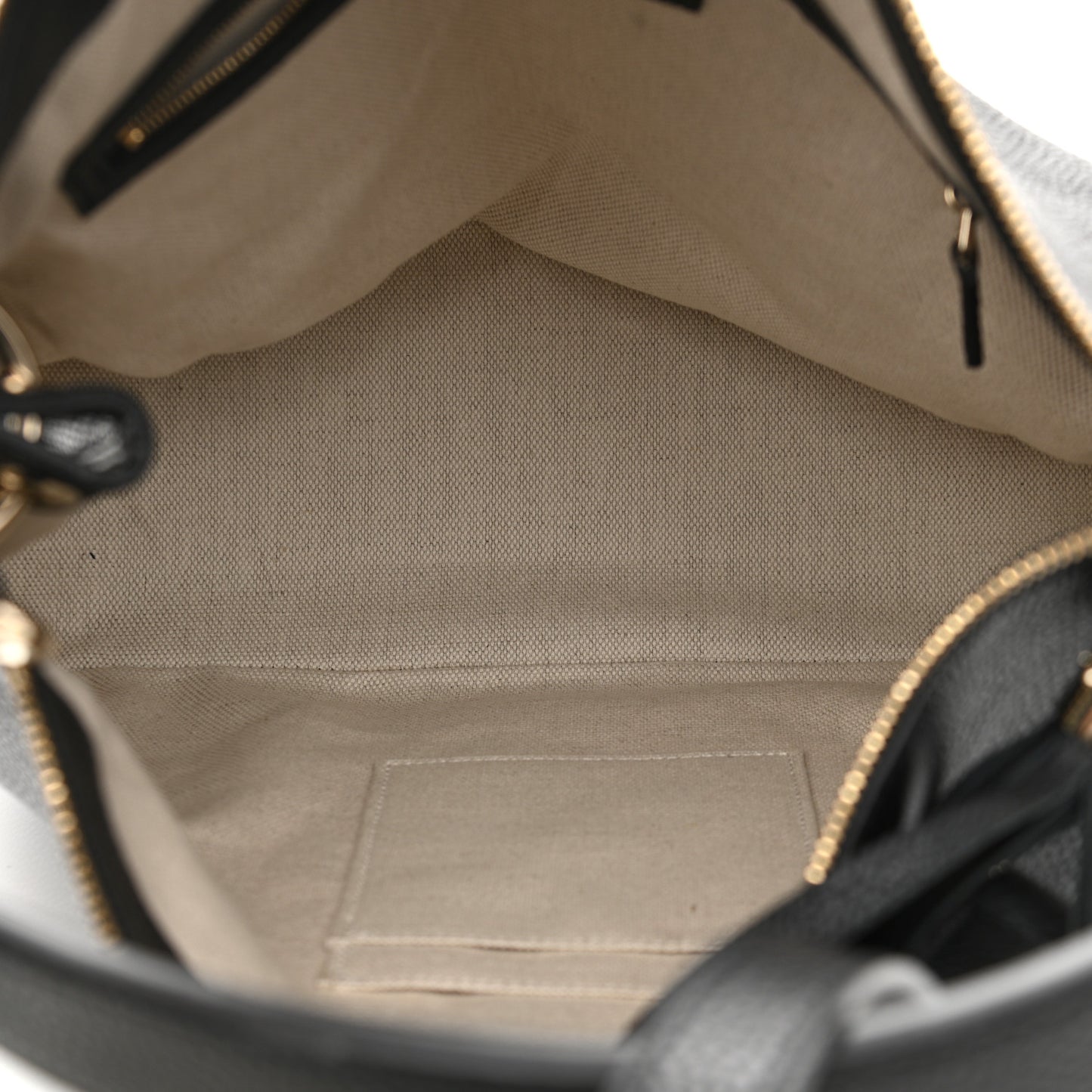 Pebbled Calfskin Large Soho Hobo Black