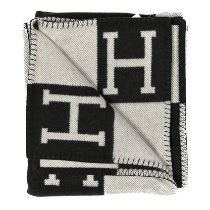 Hermes Wool Cashmere Avalon Blanket Ecru Gris Fonce 2 of 3