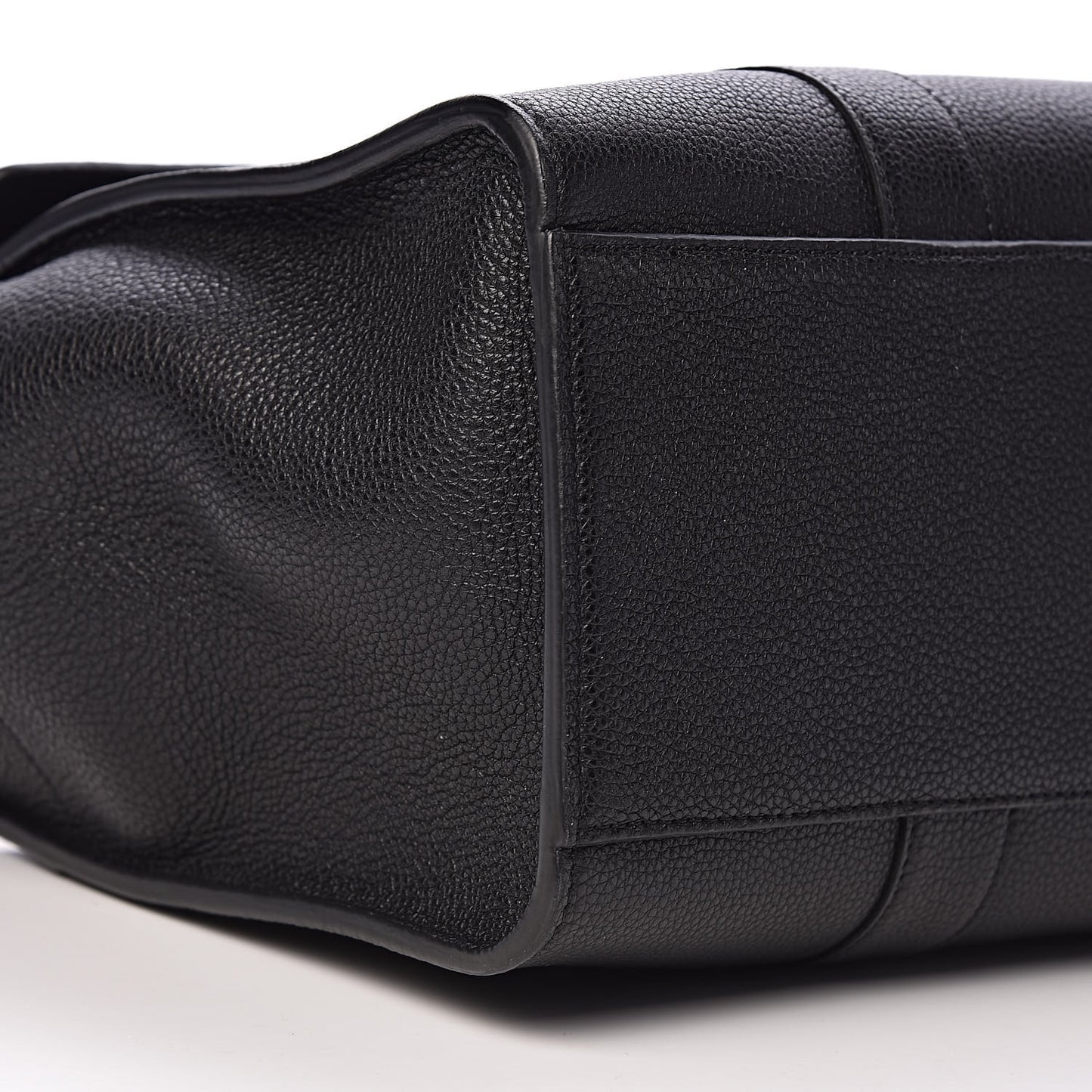 Small Classic Grain Bayswater Black