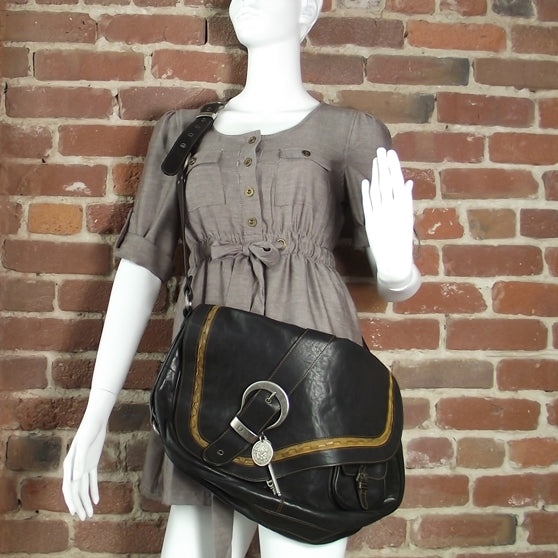 Leather Gaucho Shoulder Bag Black