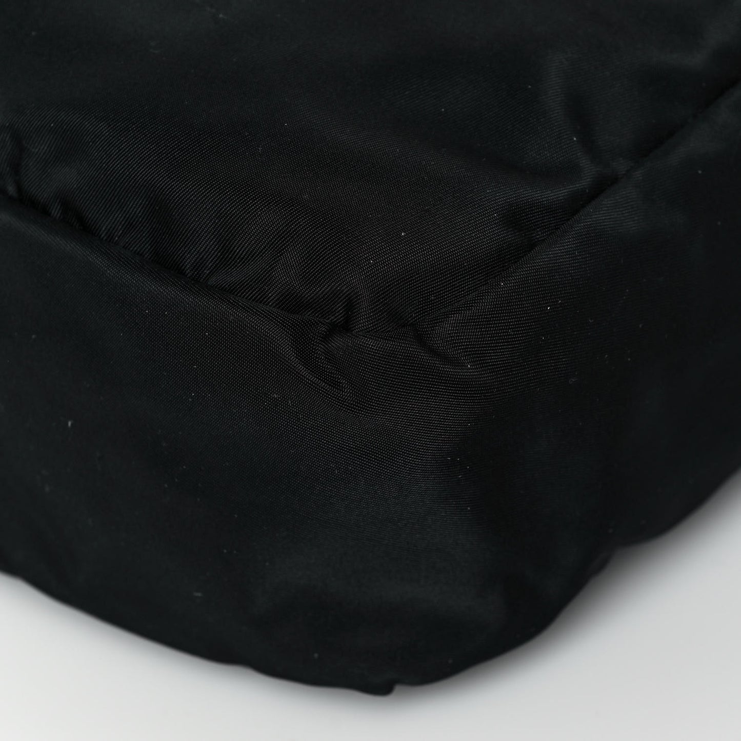 Nylon Flat Messenger Bag Black