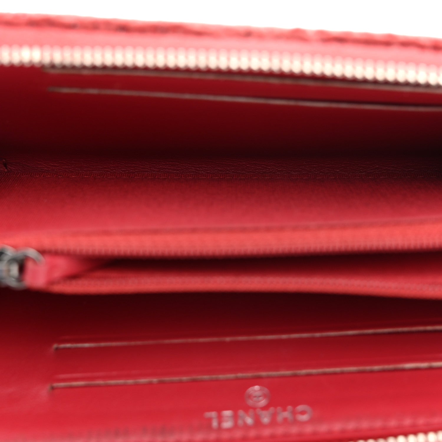 Chanel Lurex Boucle Deauville Medium Zip Around Wallet Red 5 of 10