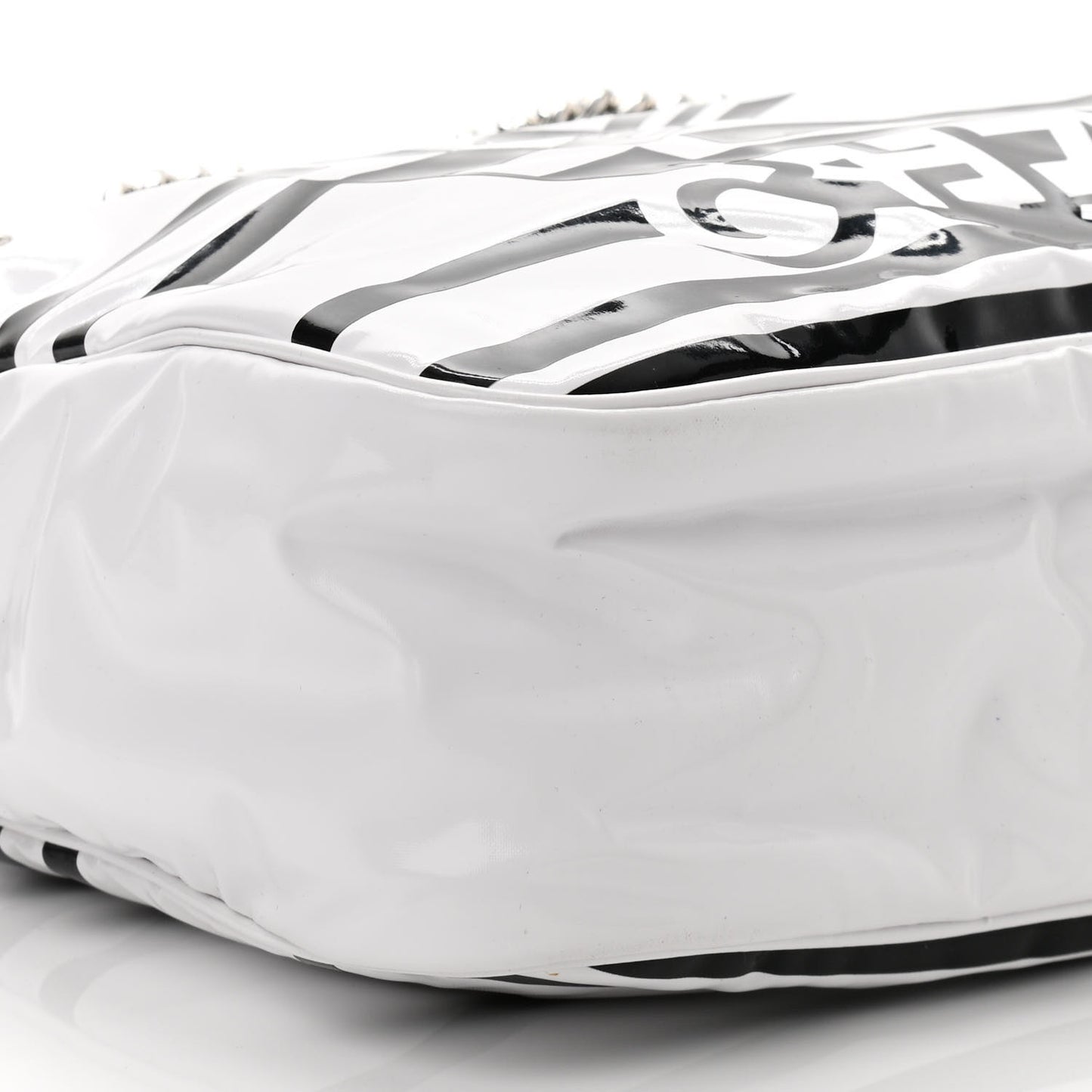 Vinyl Small La Pausa Camera Case White Black