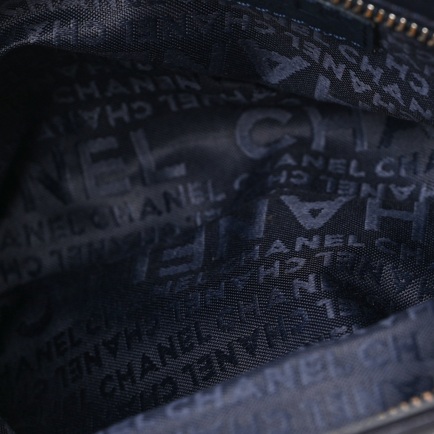 Chanel Lambskin Lax Pochette Navy 5 of 9