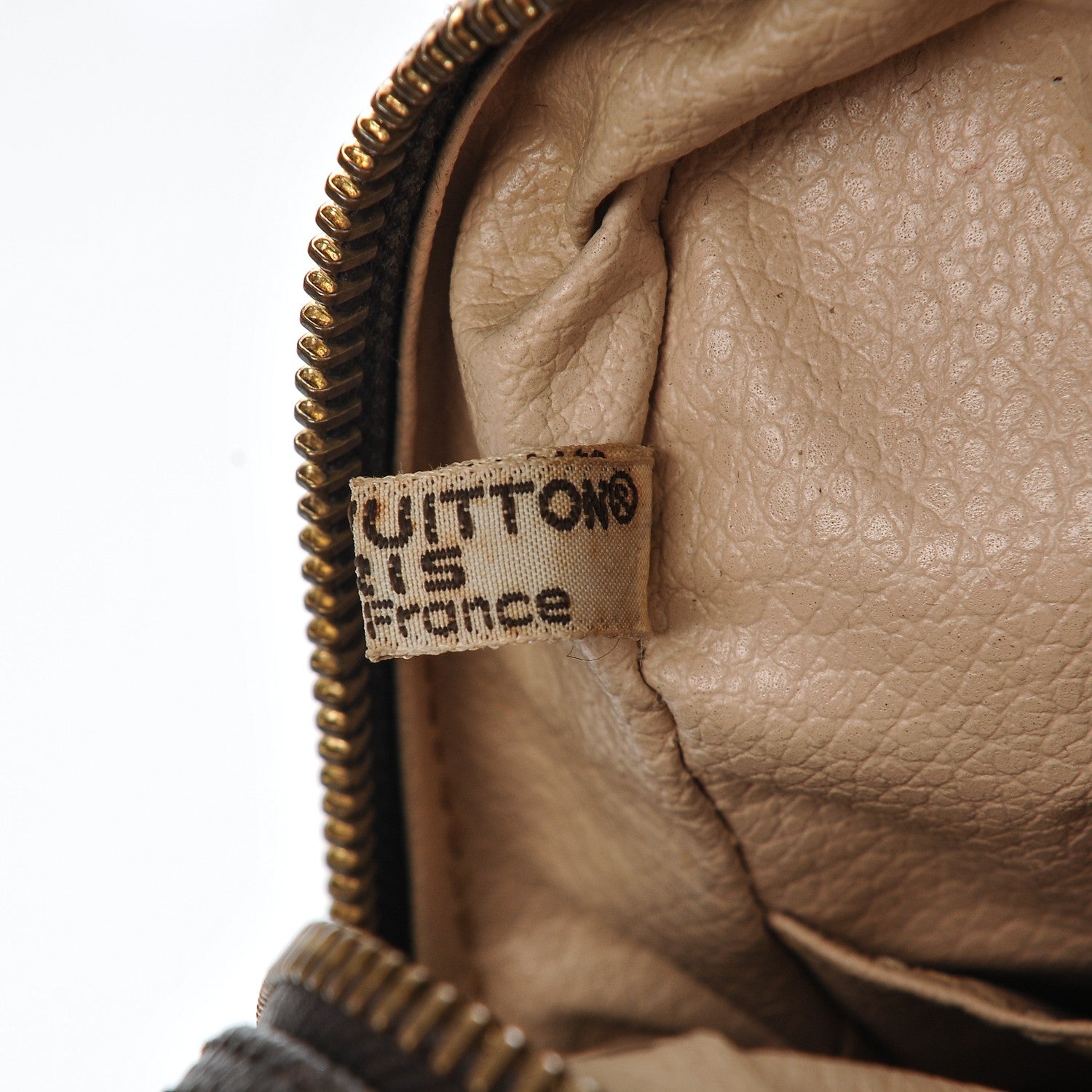 Louis Vuitton Monogram Trousse Toilette 28 7 of 7