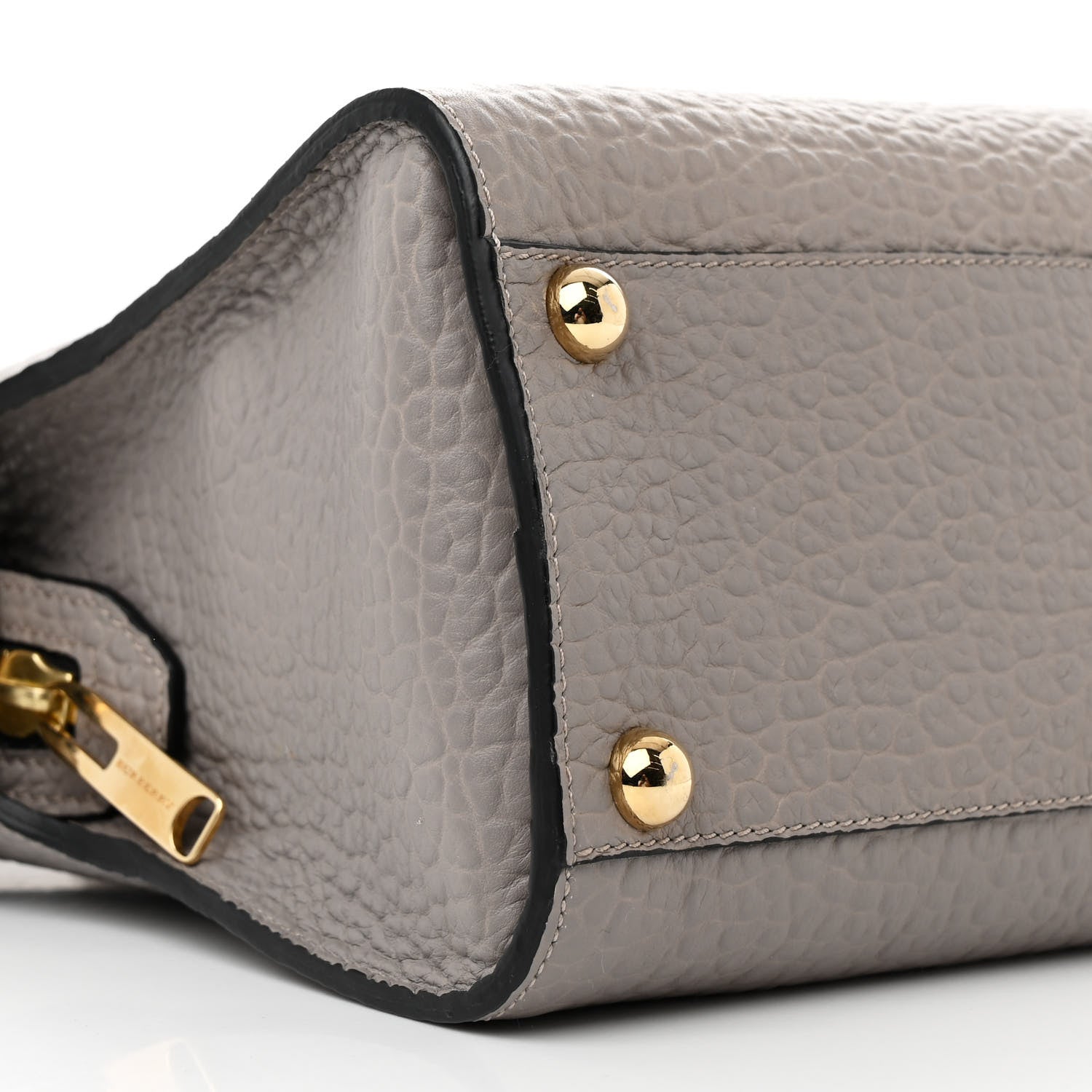 Burberry Signature Grain Medium Gainsborough Pale Grey 9 of 11