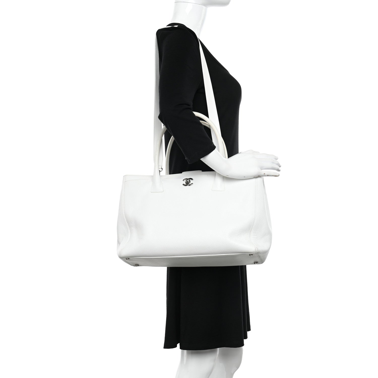 Chanel Calfskin Cerf Executive Shopper Tote White 2 of 23