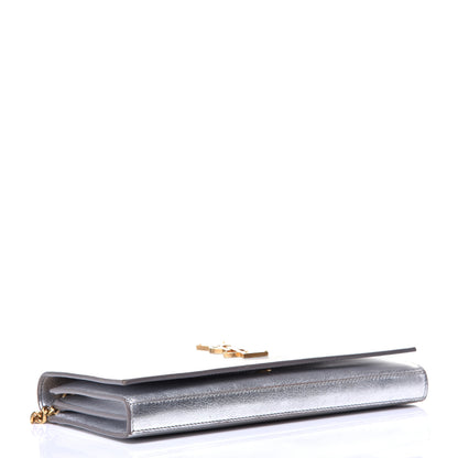 Saint Laurent Metallic Calfskin Monogram Chain Wallet Argento 4 of 11
