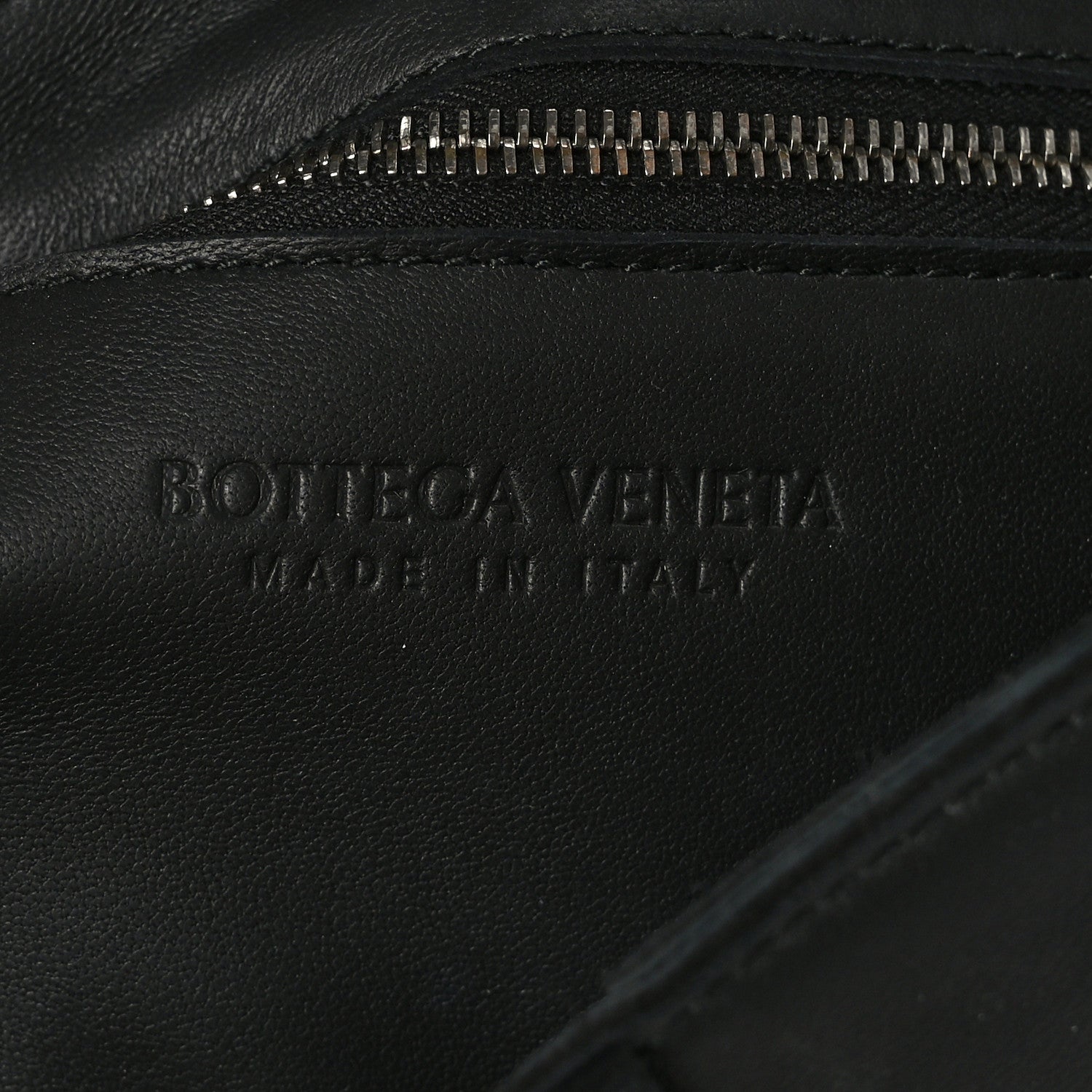 Bottega Veneta Lambskin Maxi Intrecciato Cassette Crossbody Bag Black 6 of 8