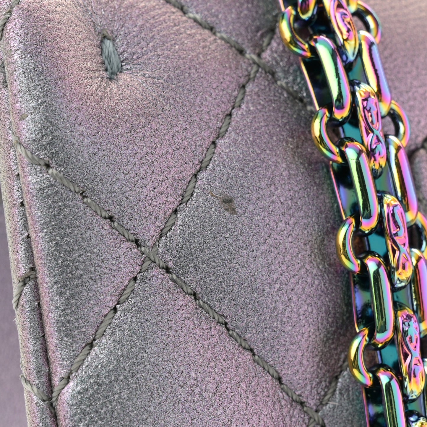 Iridescent Lambskin Quilted 2.55 Reissue 225 Flap Light Purple