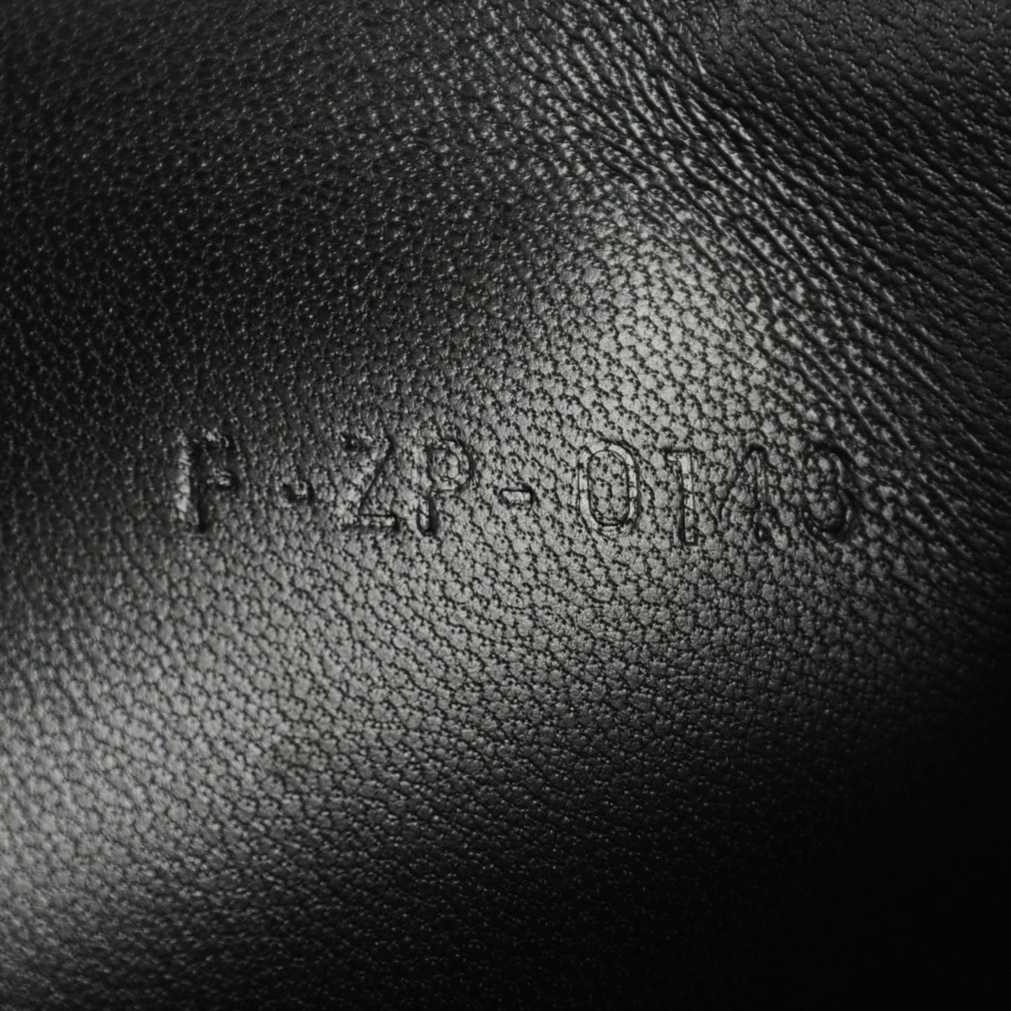 Spazzolato Calfskin Clutch Black
