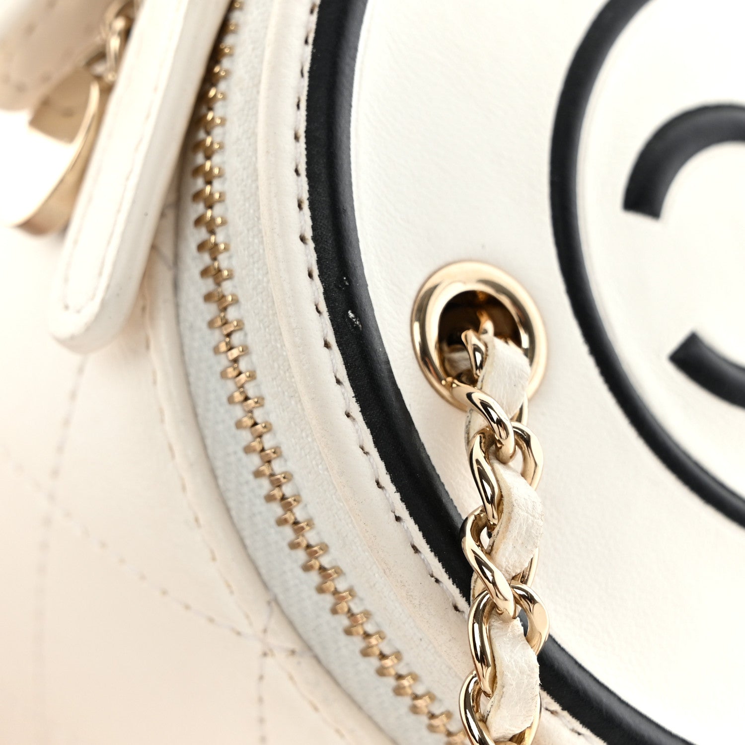 Chanel Lambskin Quilted Round Small Vanity Case With Chain White Black 14 of 15