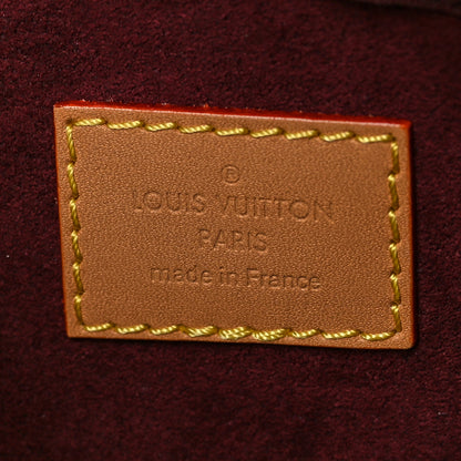 Louis Vuitton Monogram CarryAll MM 7 of 12